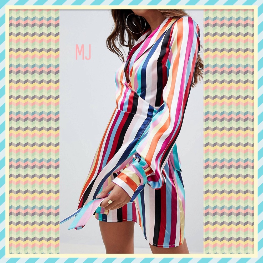 🎀New wrap Dress🎀 - Picture 4 of 4